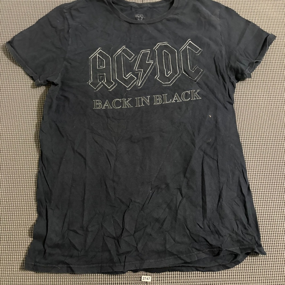 AC/DC Back in Black Graphic T-Shirt Black Size L